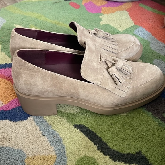 Aerosoles Taupe Wedge Loafers W12 - Picture 3 of 7